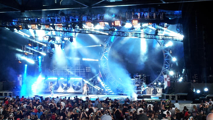 Motley Crue
